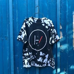 Twenty One Pilots Logo T-Shirt
